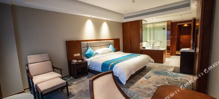 共青城雅悦大酒店(共青城工业园高铁站店)图片