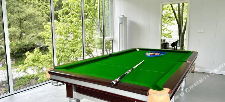 安吉山原色·山野溯溪度假美宿图片