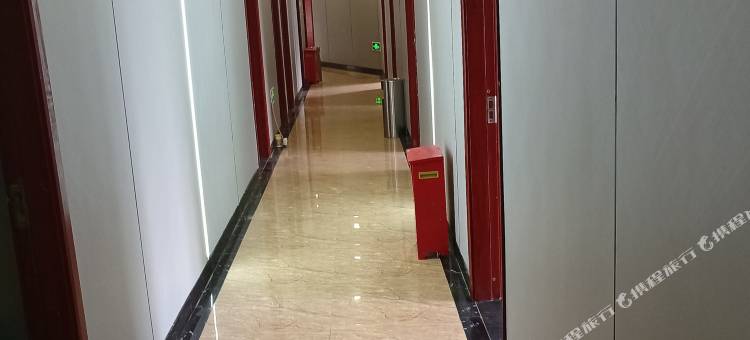 盛源宾馆(武汉轻工大学金银湖校区店)图片