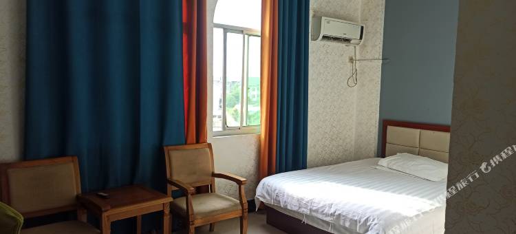 OYO衢州龙威宾馆图片