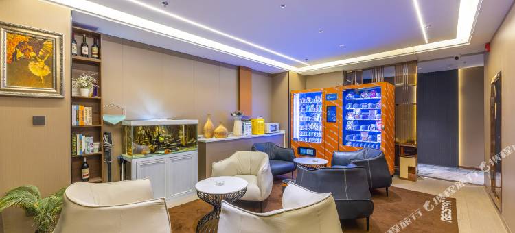 云影智慧酒店(中惠万达广场店)图片