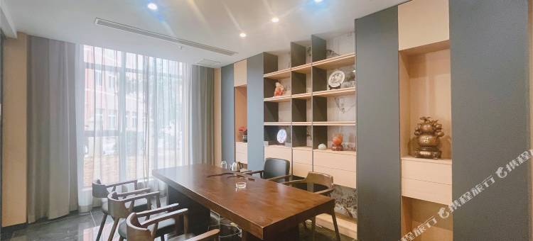 高新·云上酒店(铜仁凤凰机场店)图片