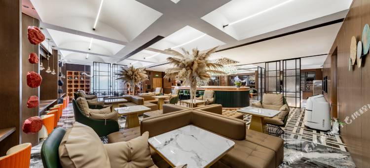 尊悦ZROYAL设计师酒店(正翔国际万达广场店)图片
