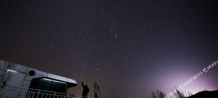 印象池西太空舱露营地(长白山旅游集散服务中心店)图片
