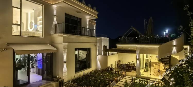 麗疆往事民宿(特克斯八卦城离街店)图片