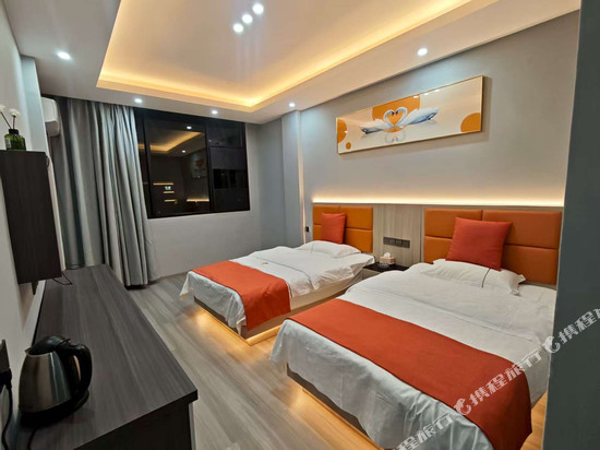 察隅如意大酒店