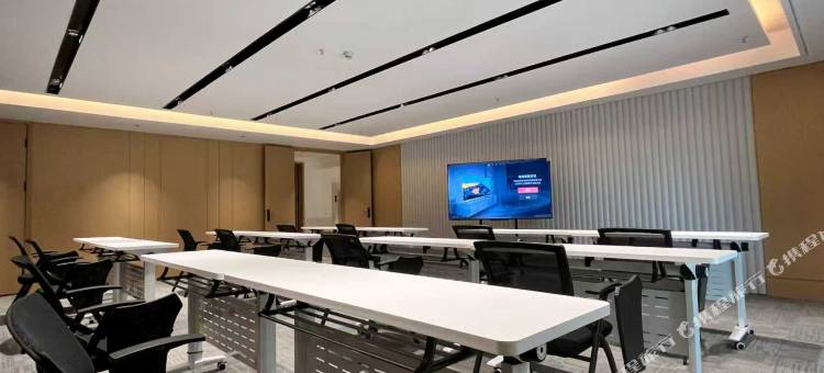 家蜓酒店公寓(徐州高铁东站金龙湖地铁站店)图片