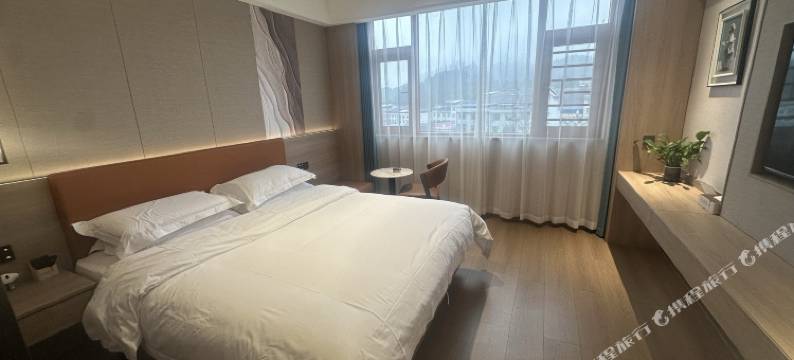 速8精选酒店(吐鲁番店)图片