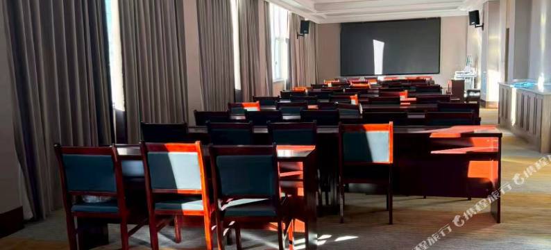 维也纳酒店(阿里革吉店)图片