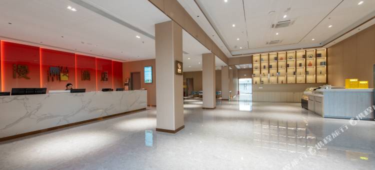 潮漫酒店(深圳龙岗南联地铁站店)图片