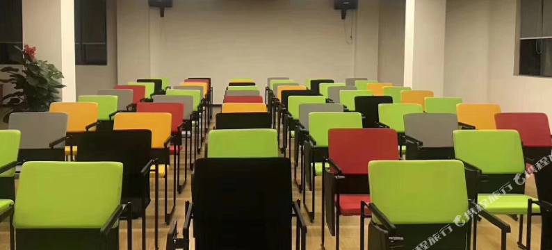 宝湾四季酒店(广州白云永泰地铁站店)图片