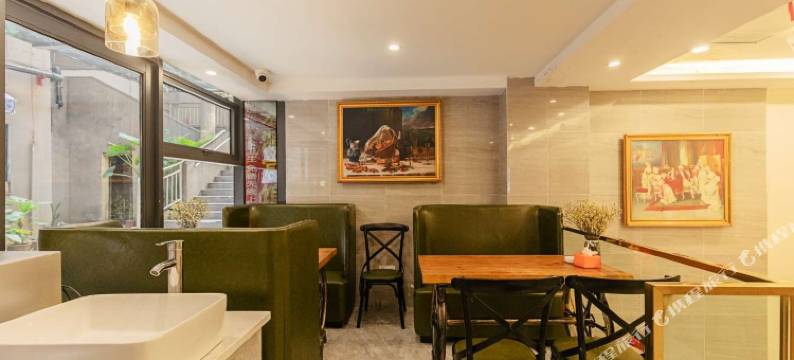 宏源酒店(重庆沙坪坝三峡广场店)图片