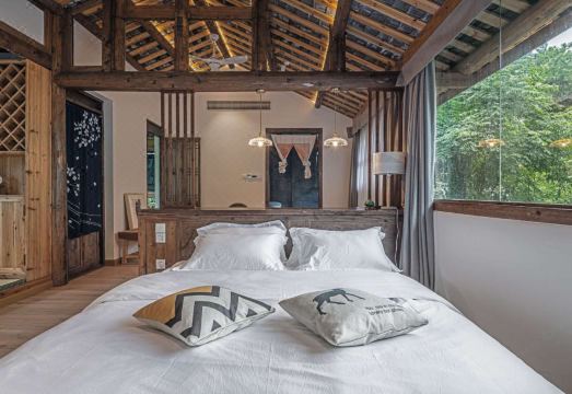 龚滩序风院民宿外景图