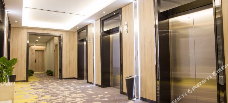 成都奕东酒店(西宸天街店)图片