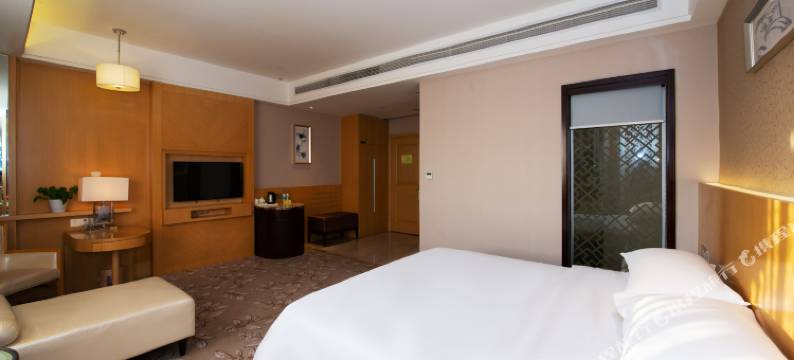 维也纳酒店(上海外高桥自贸区店)图片