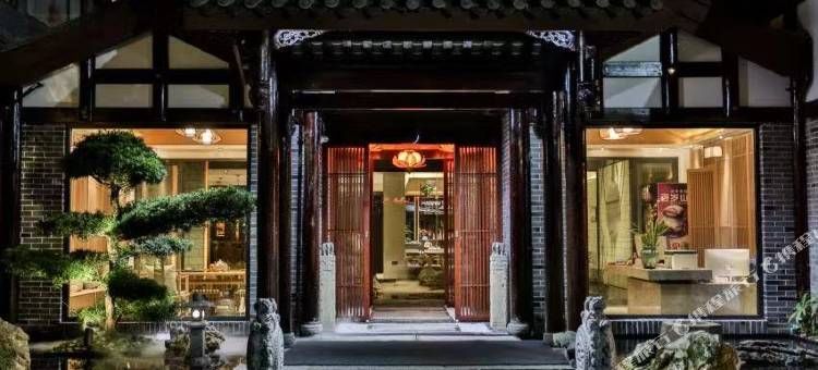 云漫漫高端度假酒店(靖西小城故事店)图片