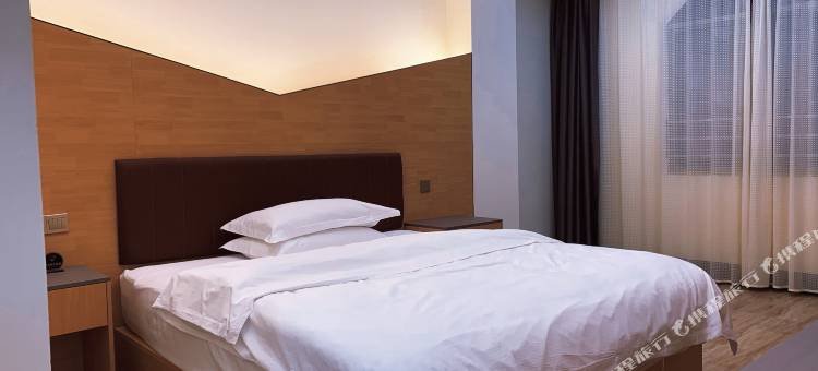 都安爱特斯商务酒店图片