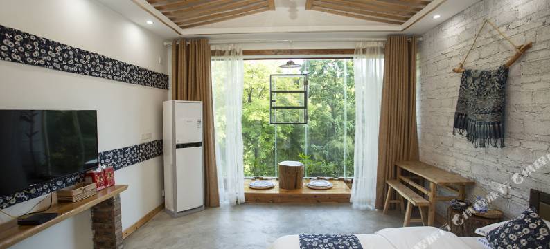 蜡家·客栈(织金洞店)图片