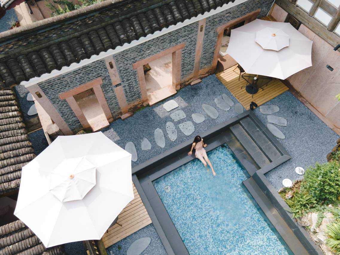 拾三戋南华宫私汤禅宿图片