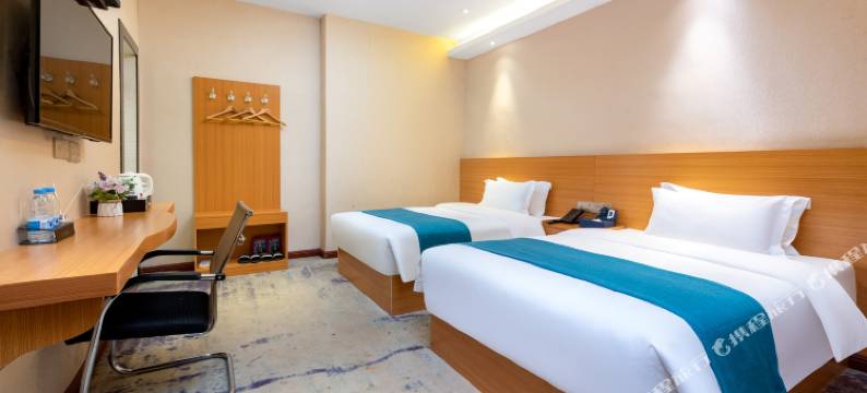 中山宝悦精品酒店(小榄镇宝丰购物中心店)图片