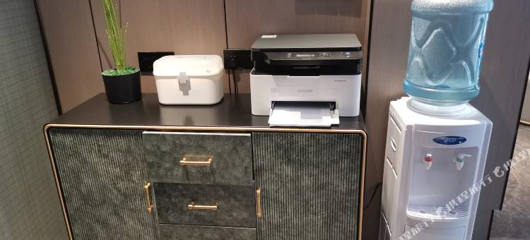 长沙悦泊酒店(湖南工商大学汽车西站地铁站店)图片
