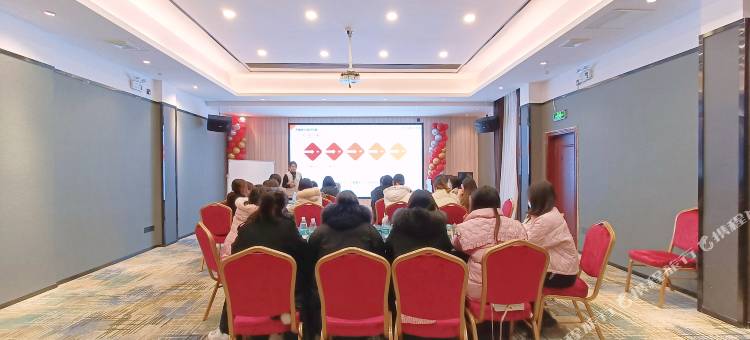 骏怡连锁酒店(郴州市裕后街人民东路店)图片