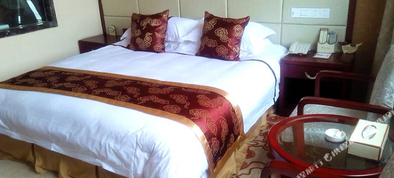 剑阁剑门关酒店图片