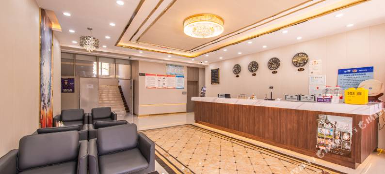 乌兰布统九色鹿生态假日酒店图片