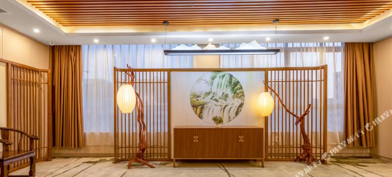 云蒲国际酒店(佛山乐从家具世界店)图片
