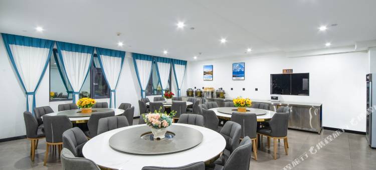 凤庆思莉朴酒店(文昌阁滇红古镇店)图片