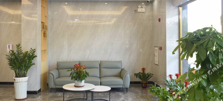 长利商务酒店(鼎湖山站店)图片