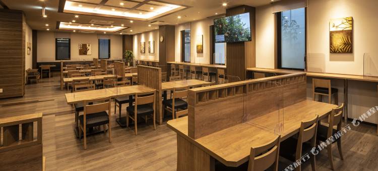 露樱酒店松山-胜山街道店(Hotel Route Inn Matsuyama -Katsuyama Dori-)图片