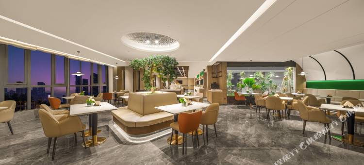 济南西站东广场亚朵酒店图片