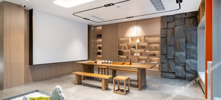 台州麦田·雅朵酒店(嘉丽阳光广场黄岩大润发店)图片