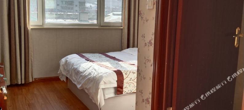 新宾卉海宾馆图片