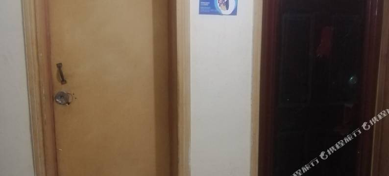 达州万红旅馆(城市中心广场店)图片