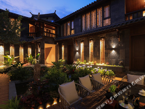 舍见客栈(丽江古城四方街店)