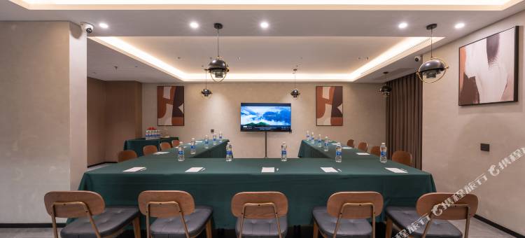 沃德Smart酒店旗舰店(济南大正路英才学院店)图片