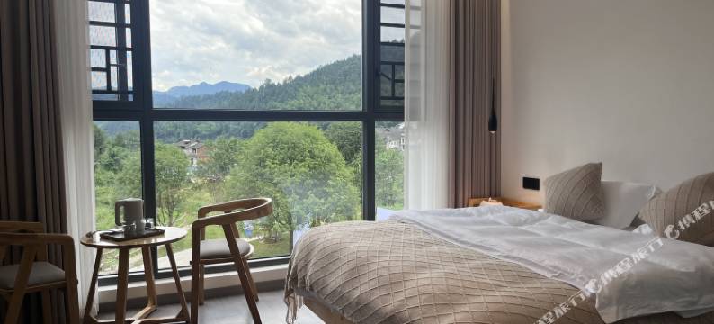 梵净山人在旅途驿栈(亚木沟景区店)图片