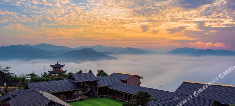 谁在秋千民宿图片