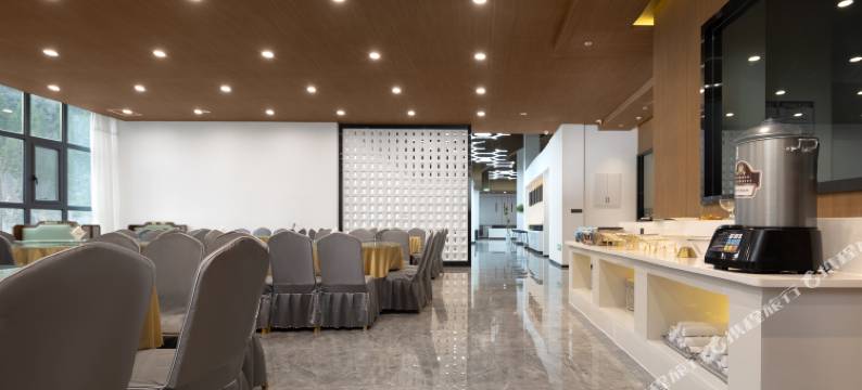 尼勒克蜂巢印象民宿图片