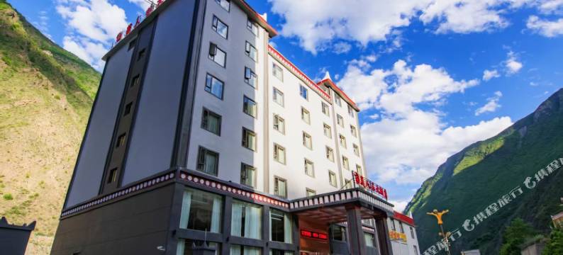 丹巴美人谷大酒店图片