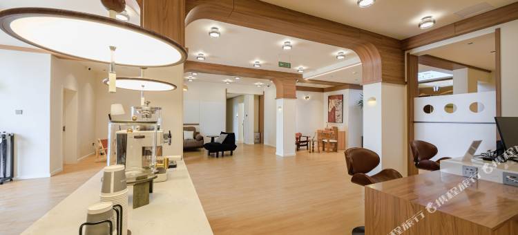 MISHI HOTEL 米十海景酒店(南戴河仙螺岛店)图片