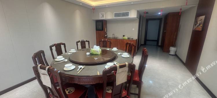 长治万信至格酒店(万达广场长治高铁东站店)图片