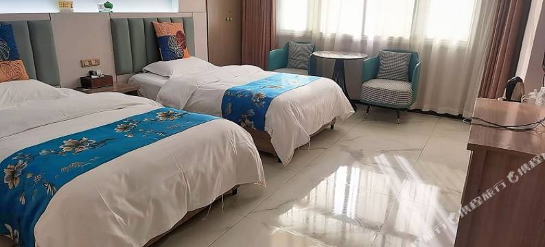 镇巴锦雅商务酒店图片