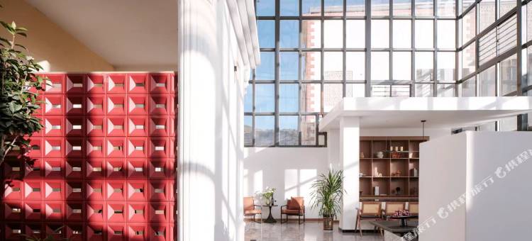 YX Design Stay｜云秀逸景设计师供氧民宿(香格里拉独克宗古城店)图片