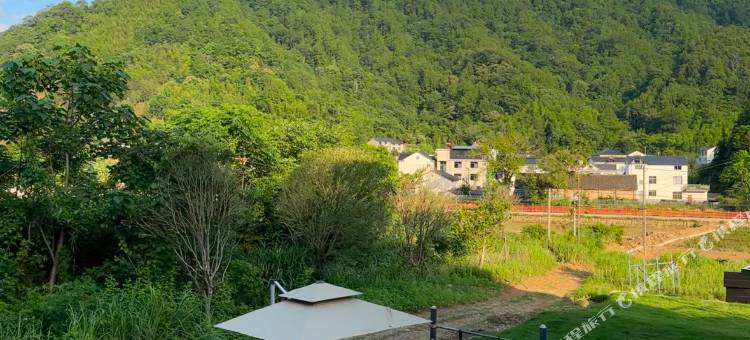 石台仙峡骑缘客栈(仙寓山景区店)图片