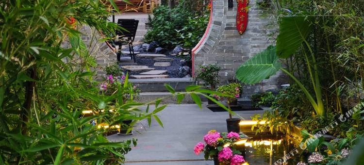 桃花岛江湖疗愈温泉花圃酒店(忻州古城店)图片