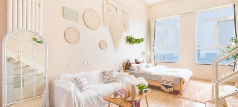 天津媛甄品·Life轻奢城市观景生活美学美宿(洪湖里地铁站店)图片