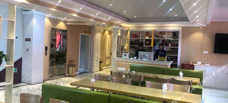 炉霍霍尔文化主题酒店图片